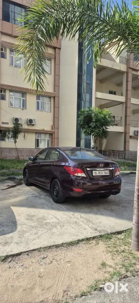 Hyundai Verna Fluidic 2011 Petrol Manual
