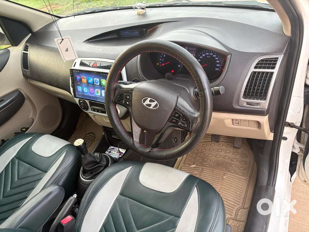 Hyundai I20 Petrol Manual 2014