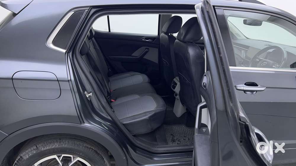 Skoda Kushaq Style 1.0l Tsi Mt, 2022, Petrol