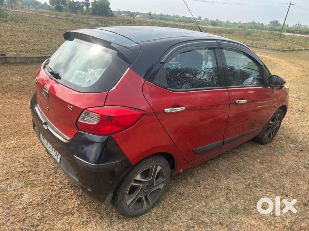 Tiago Zx Plus Cng Fitted