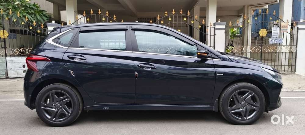 Hyundai I20 Sportz 1.2 Ivt, 2023, Petrol