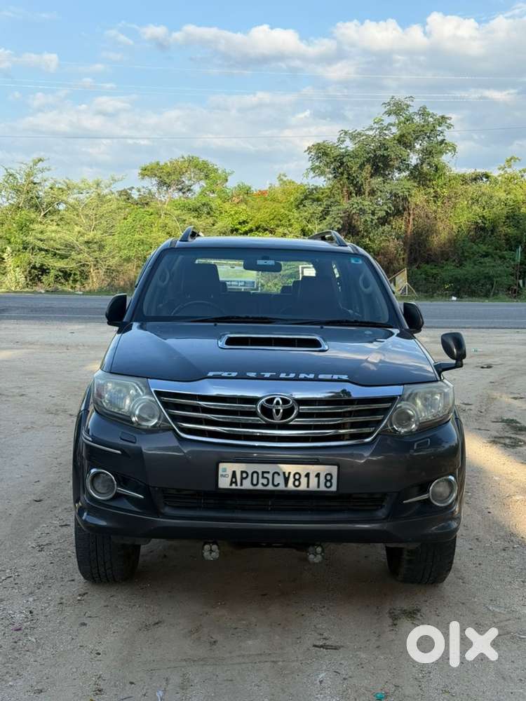 Toyota Fortuner 2015 Diesel Manual