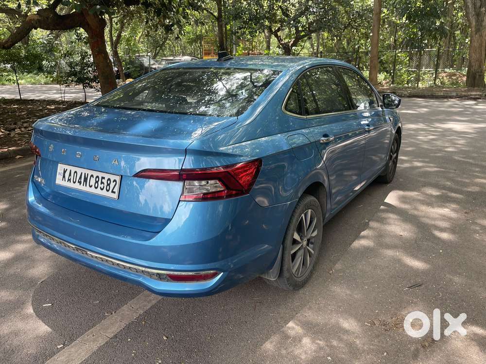 Skoda Slavia 1.0 Tsi Style At, 2023, Petrol