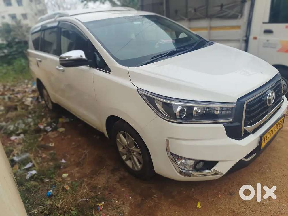 Toyota Innova Crysta 2019