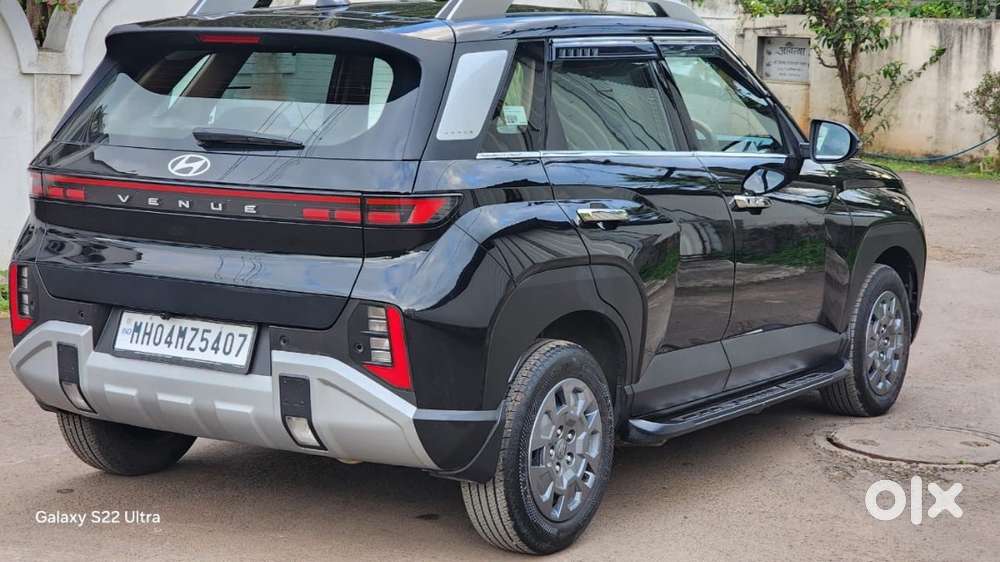 Hyundai Venue Petrol 2026