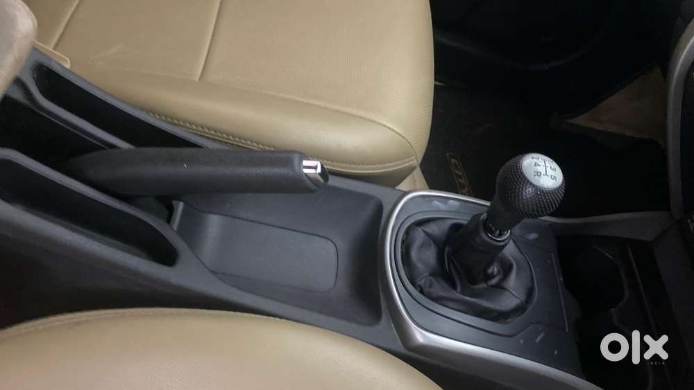 Honda City 1.5 V 5th Gen I-vtec Mt, 2022, Petrol