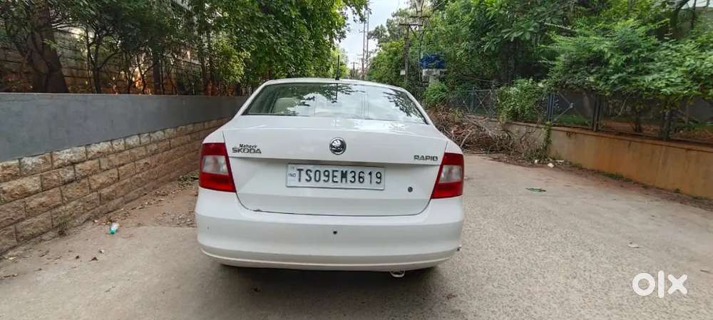 Skoda Rapid 2016 Petrol 67000 Km Driven