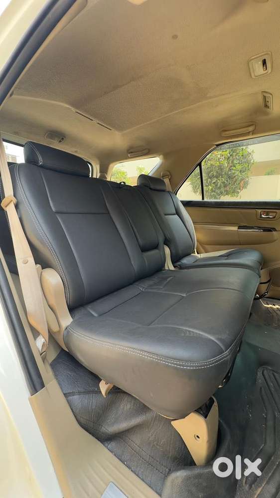 Toyota Fortuner 2011-2016 4x2 Manual, 2015, Diesel