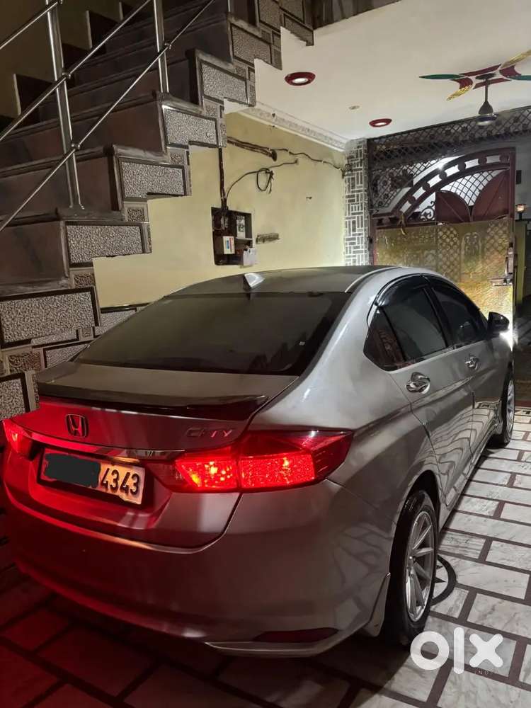 Honda City 2016 Cng & Hybrids Well Maintained