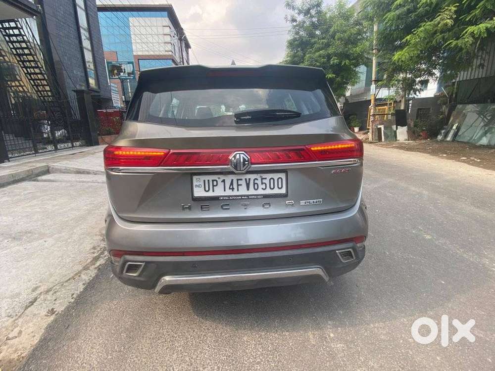Mg Hector Plus Sharp Pro 1.5 Turbo Petrol Cvt 7 Str, 2023, Petrol