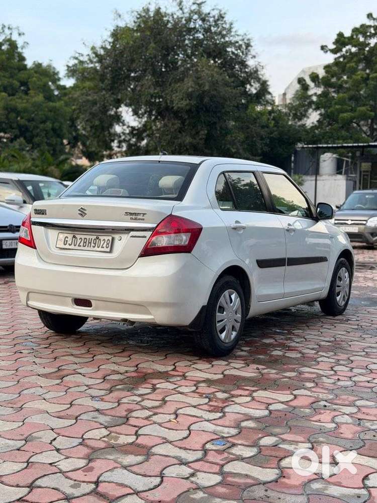 Maruti Suzuki Swift Dzire Vxi(o) Amt, 2014, Cng & Hybrids