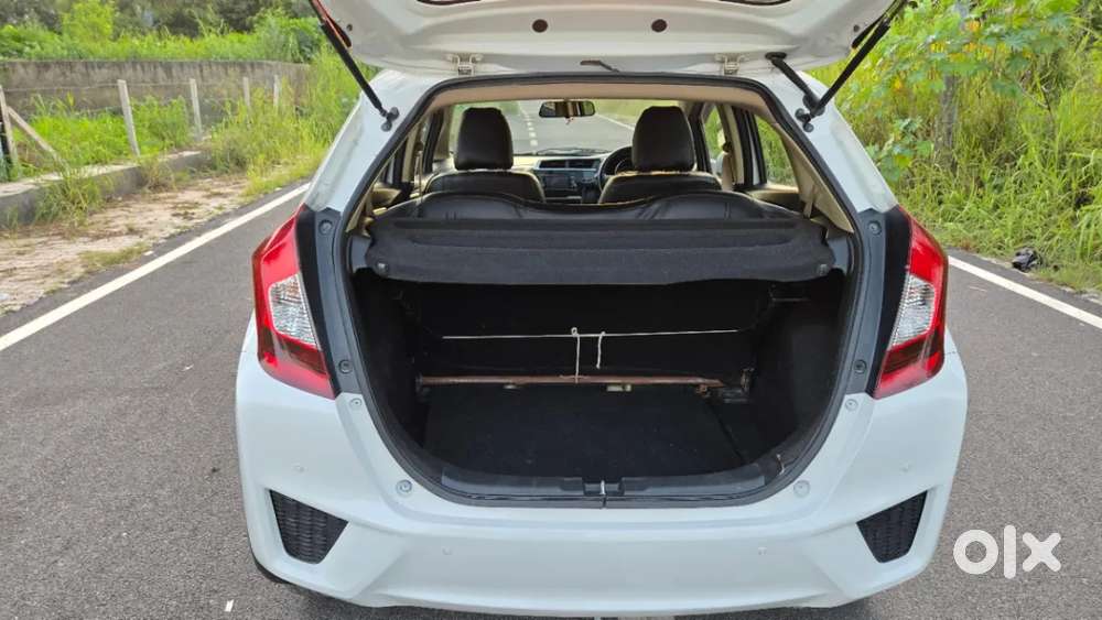 Honda Jazz V Cvt, 2018, Petrol