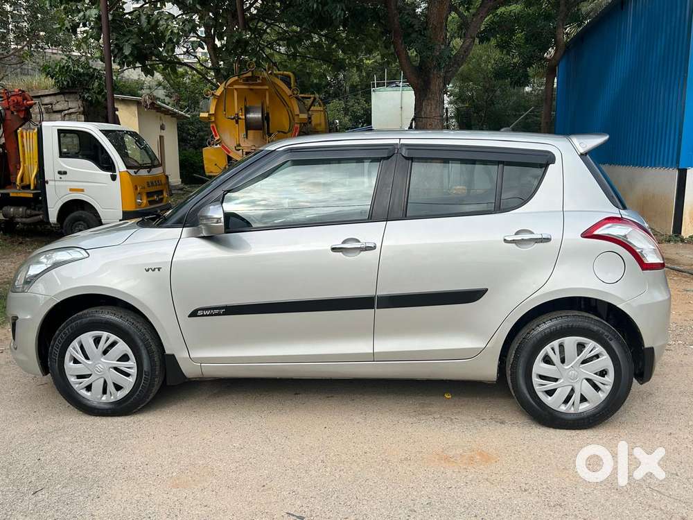 Maruti Suzuki Swift Vxi, 2015, Petrol