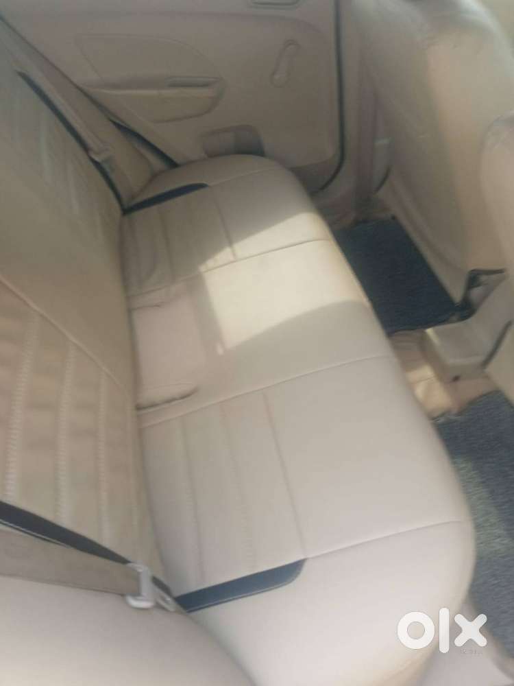 Maruti Suzuki Swift Dzire Vdi 2017