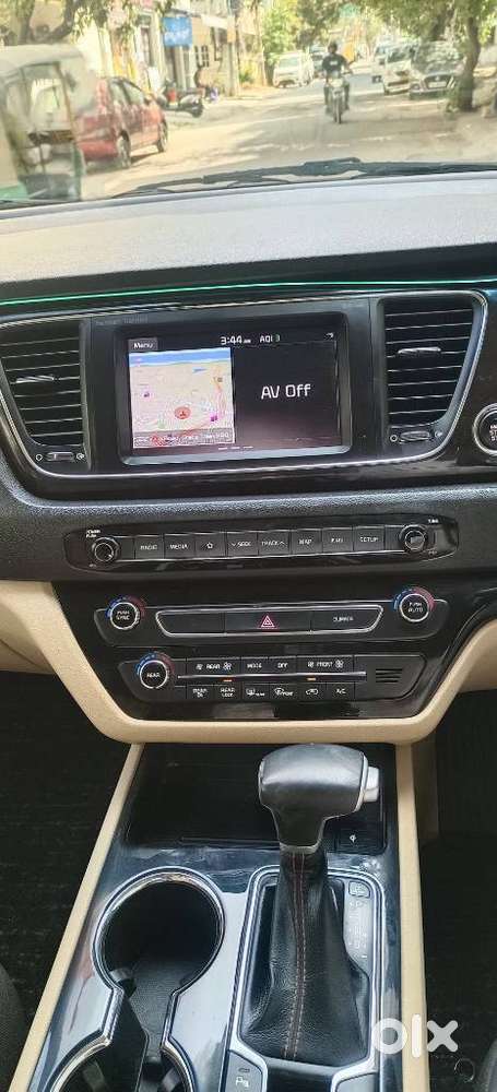 Kia Carnival Limousine, 2021, Diesel