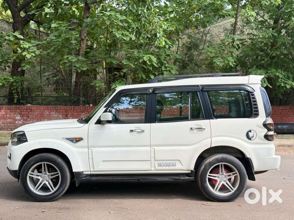 Mahindra Scorpio S6 Plus 7 Seater, 2014, Diesel