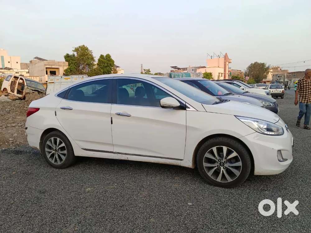 Hyundai Verna 2014 Diesel 145000 Km Driven