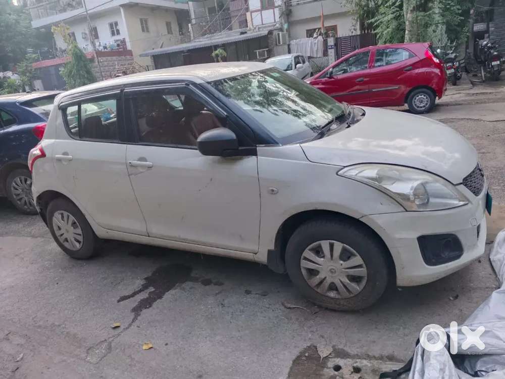 Maruti Suzuki Swift Vxi 2015