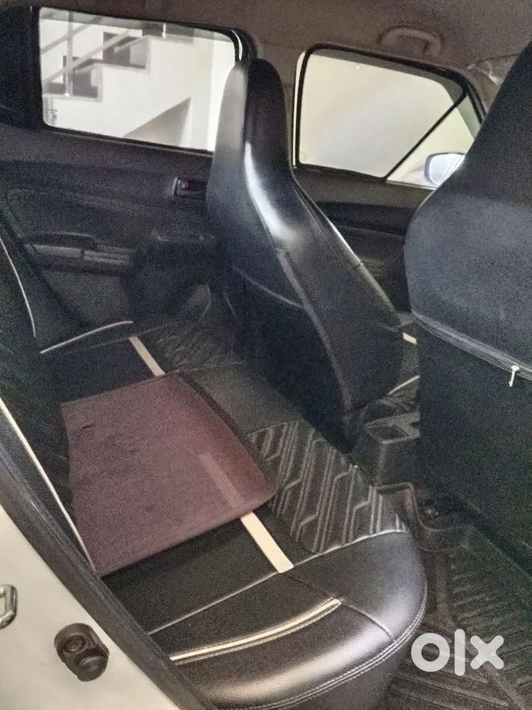 Maruti Suzuki Swift 2021