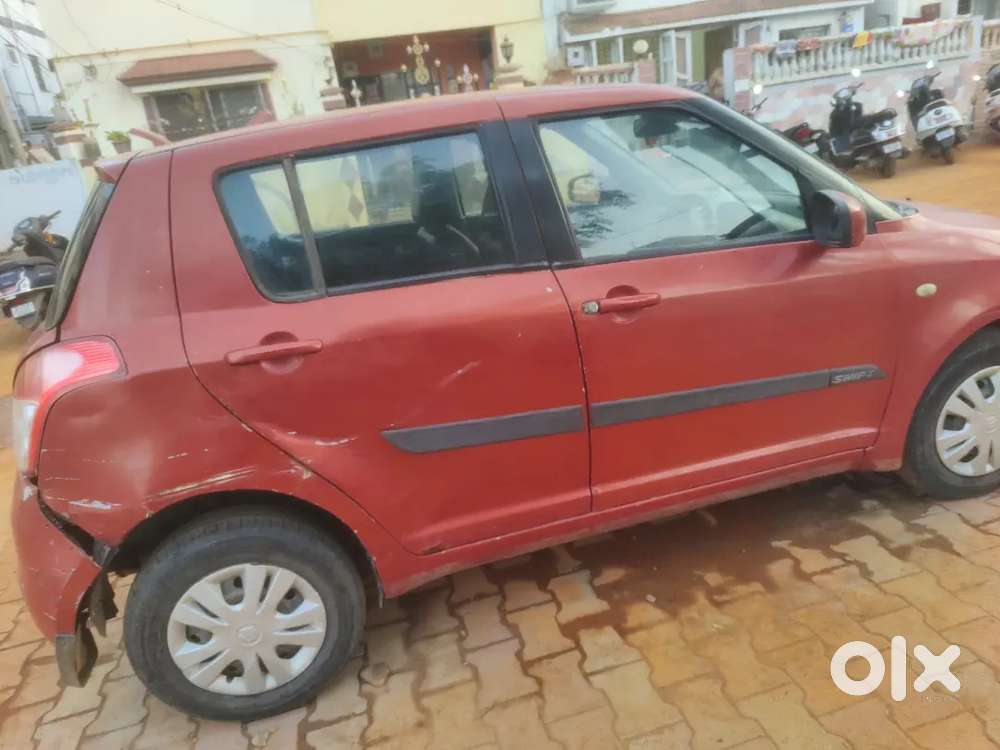 Maruti Suzuki Swift 2005 Petrol 51000 Km Driven