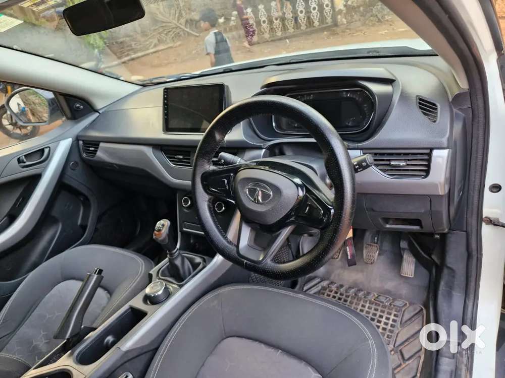 Nexon 2020  Diesel At  2nd Owner  95k Km Driven