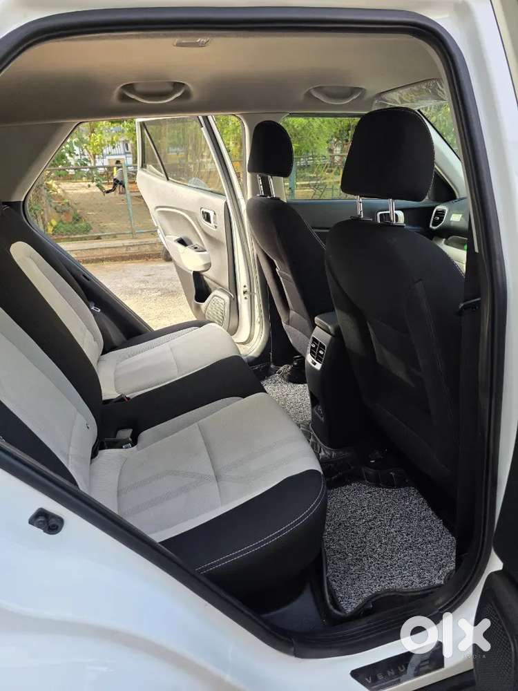 Hyundai Venue 2022 Diesel S Plus Manual