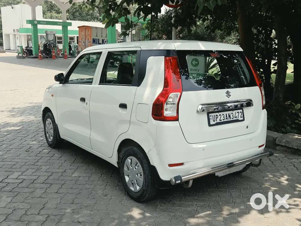 Wagonr Lxi 
First Owner 
Running.. 62000/-
Fuel.. Petrol