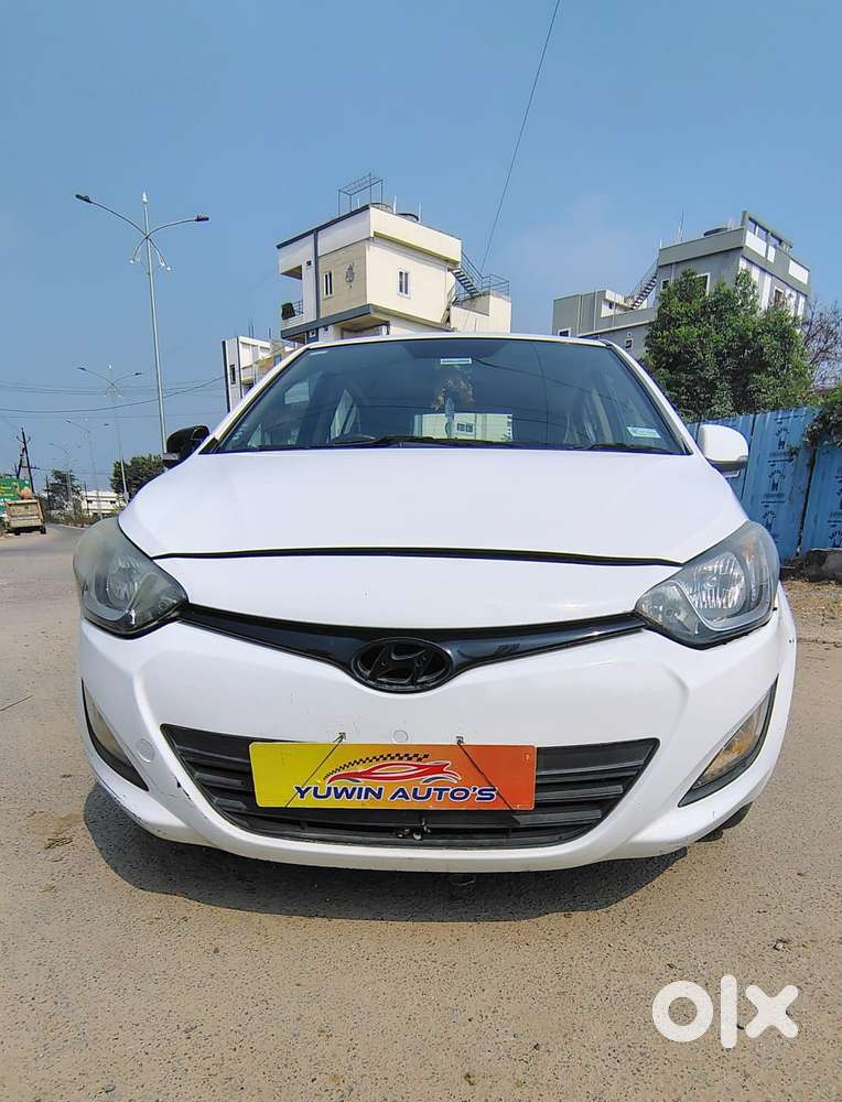Hyundai I20 Asta Option, 2013, Petrol