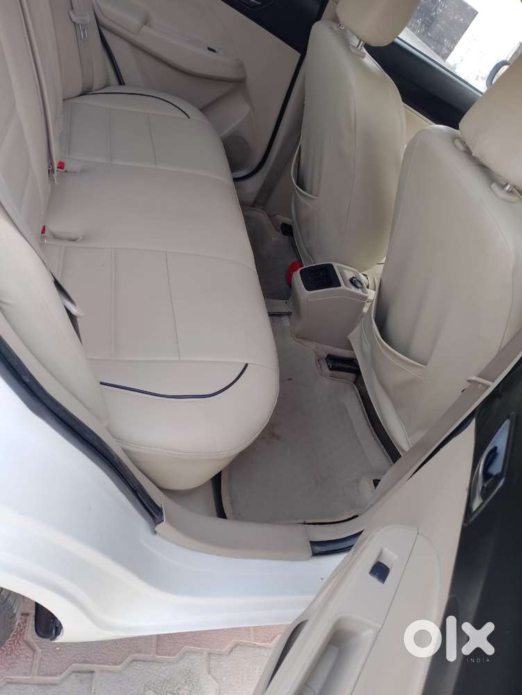 Maruti Suzuki Dzire 1.2 Vxi Cng, 2024, Cng & Hybrids