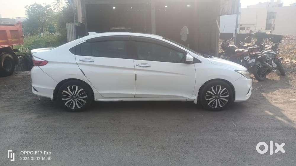 Honda City 1.5 Zx Mt (i-dtec) Pearl White