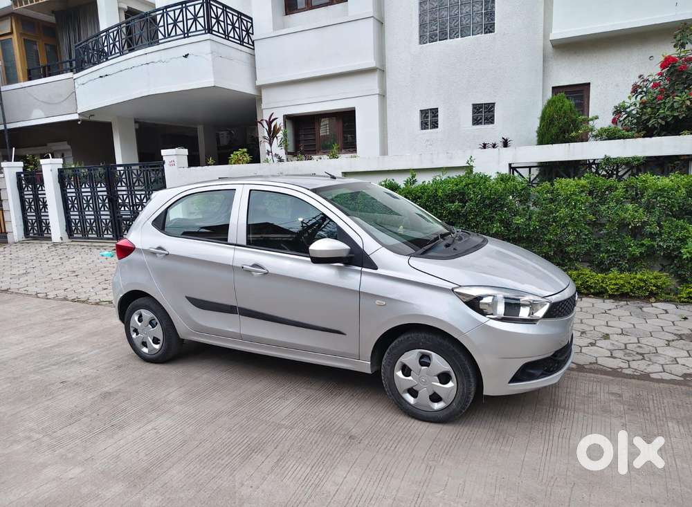 Tata Tiago 1.2 Revotron Xt (o), 2019, Petrol
