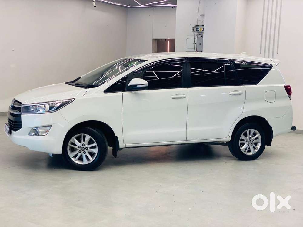 Toyota Innova Crysta 2.4 G Mt, 2017, Diesel