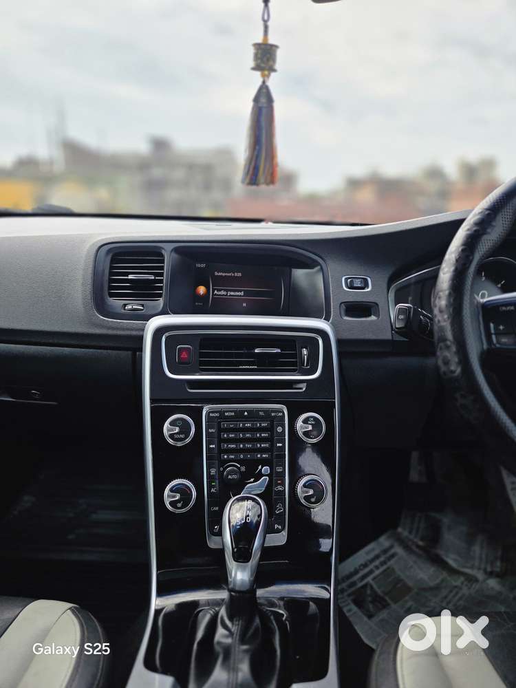 Volvo S60 Cross Country 2.4 Cross Country Inscription, 2024, Diesel