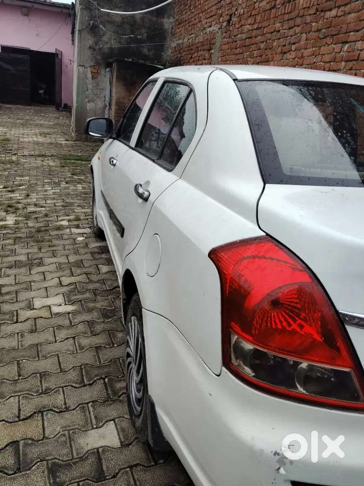 Maruti Suzuki Dzire 20157&frasl;