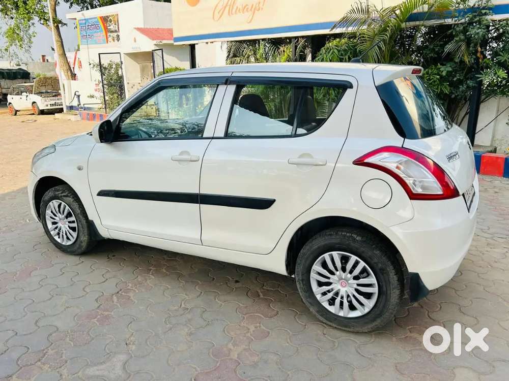 Swift 2016 New Car Arjent Sell Karni H