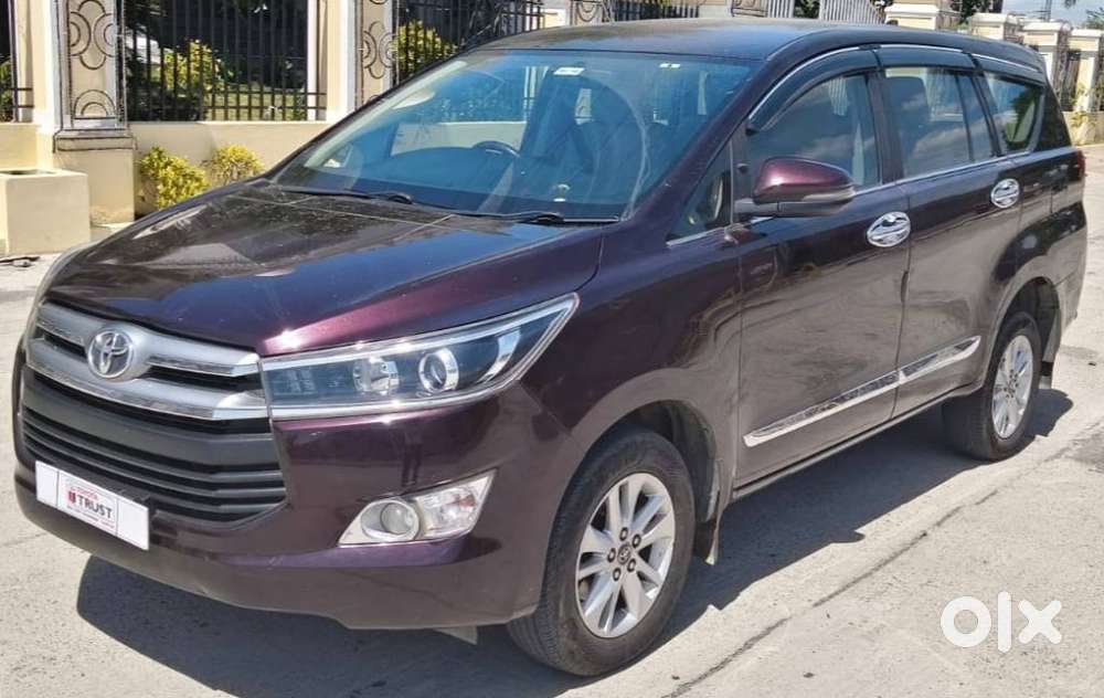 Toyota Innova Crysta 2.4 V 8 Str, 2017, Diesel