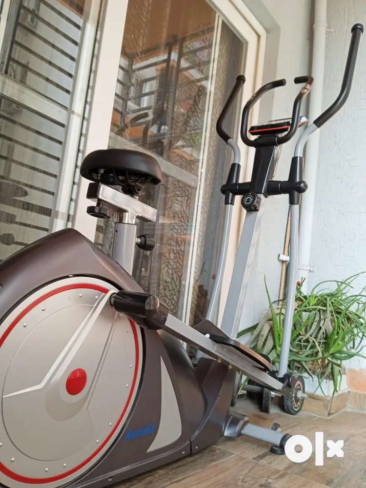 Aerofit elliptical best sale