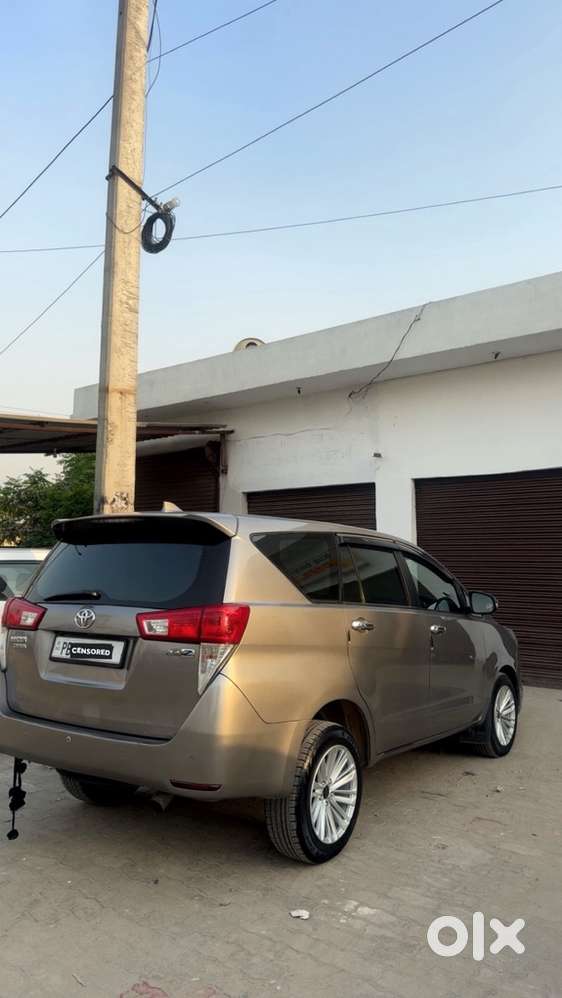 Toyota Innova Crysta Diesel 2018 Year