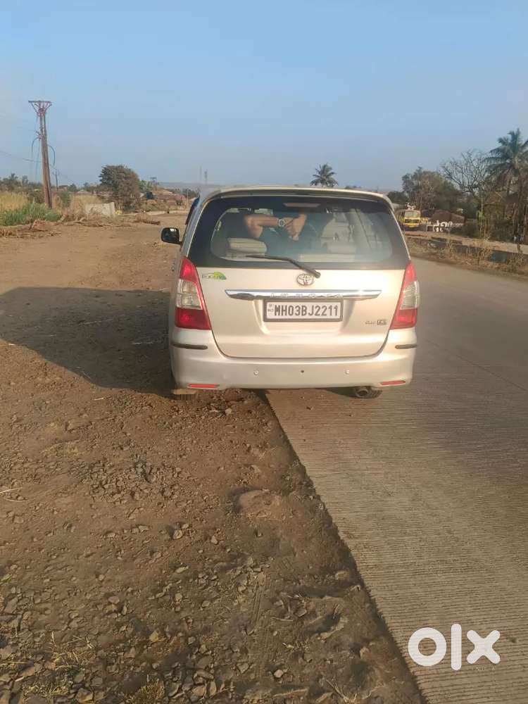 Toyota Innova 2013 Diesel Well Maintained