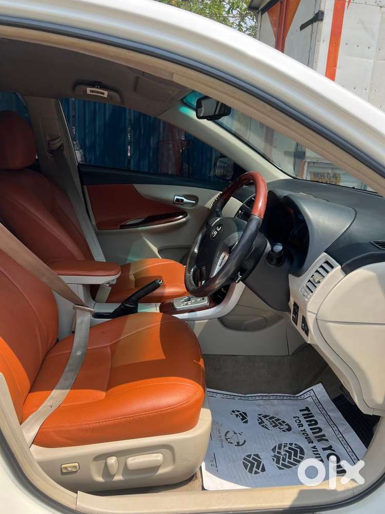 Toyota Corolla Altis 2012 Petrol Well Maintained