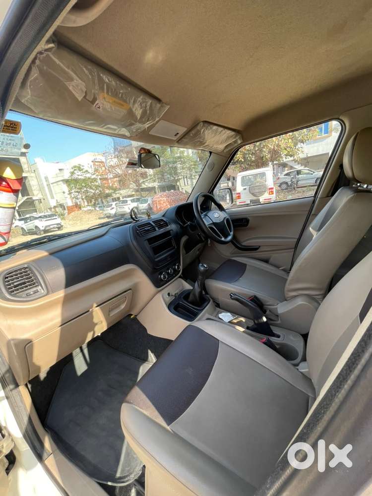 Mahindra Tuv300  Top Condition  Smooth Drive  Best Deal