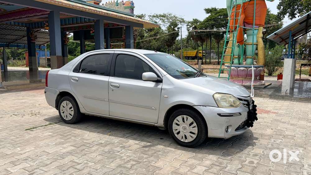 Toyota Etios Petrol 2011