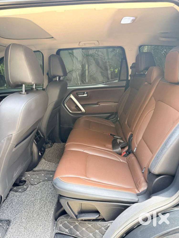 Mahindra Scorpio-n 2.2 Z8 Diesel Mt 4wd 7 Str, 2022, Diesel