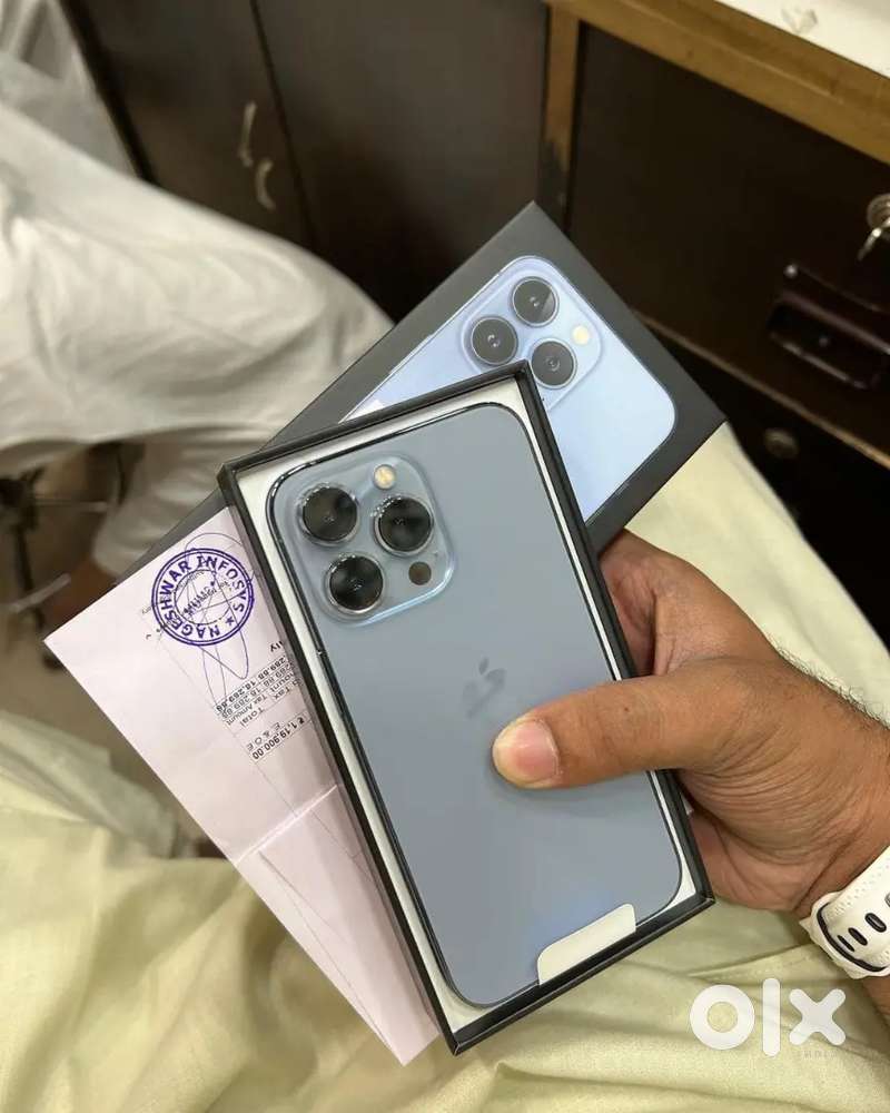 Iphone 13 pro max 128 gb with bill box available