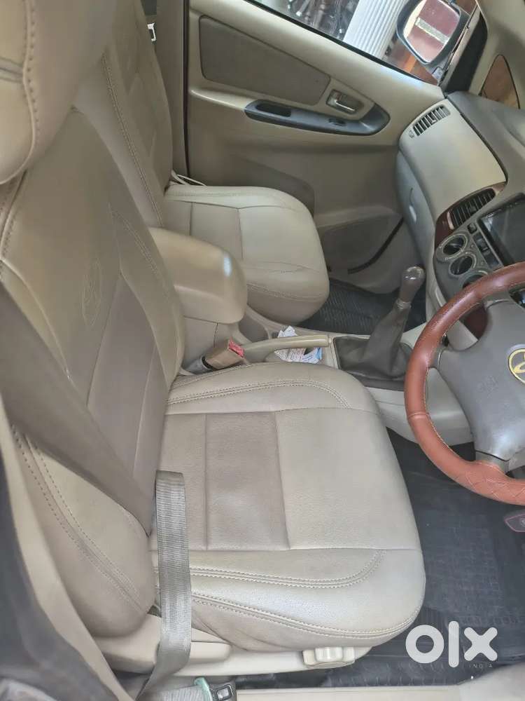 Toyota Innova 2005 2.5 E