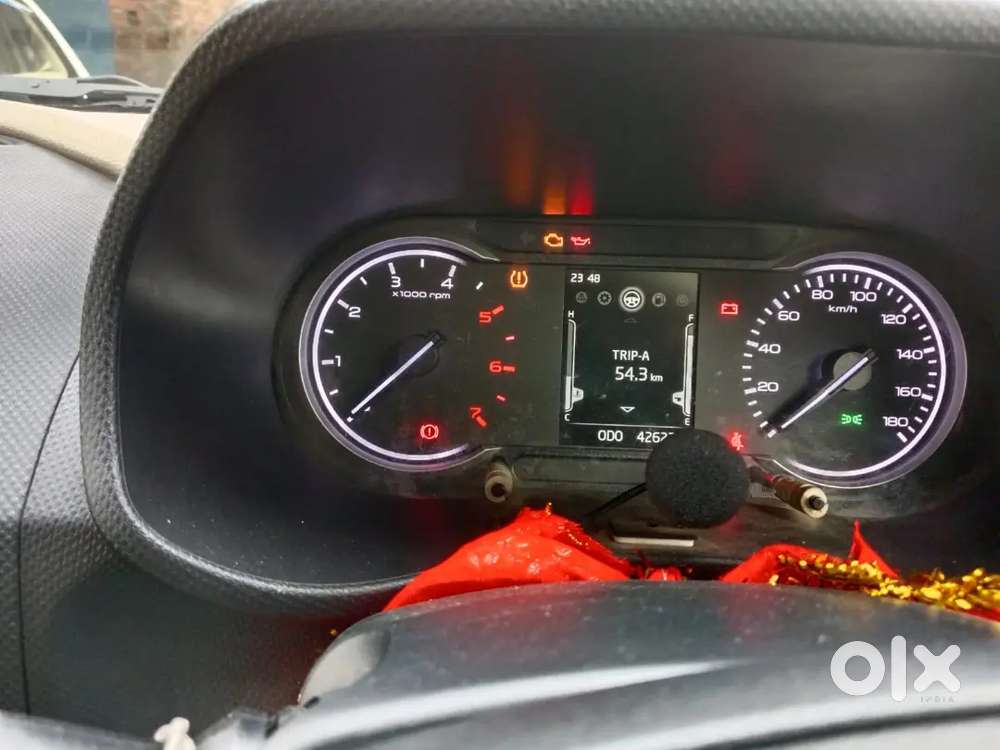 Sell Well  Maintained Bolero Neo N4