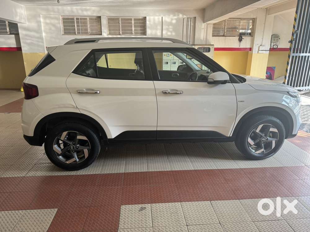 Hyundai Venue Petrol 2020