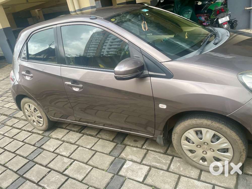 Honda Brio - Titanium