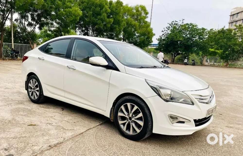 Hyundai Verna Fludic Sx O