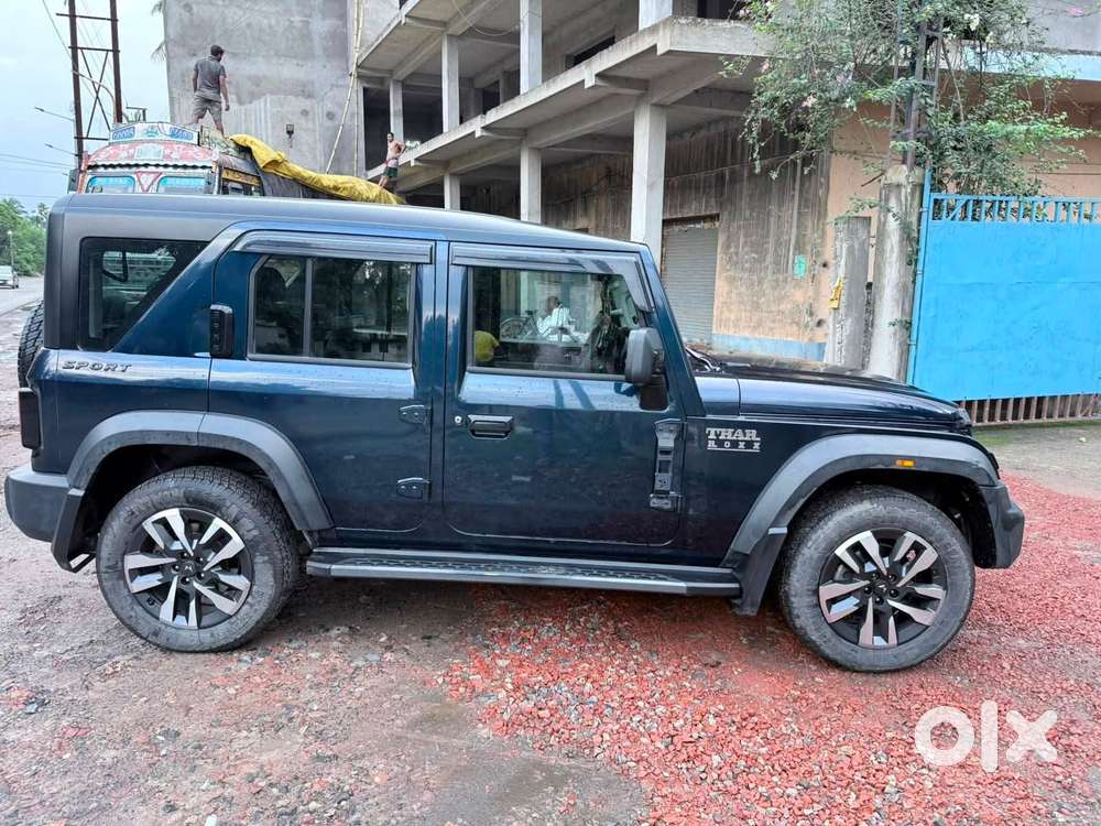 Mahindra Thar Roxx Ax7l Rwd Diesel At, 2025, Diesel
